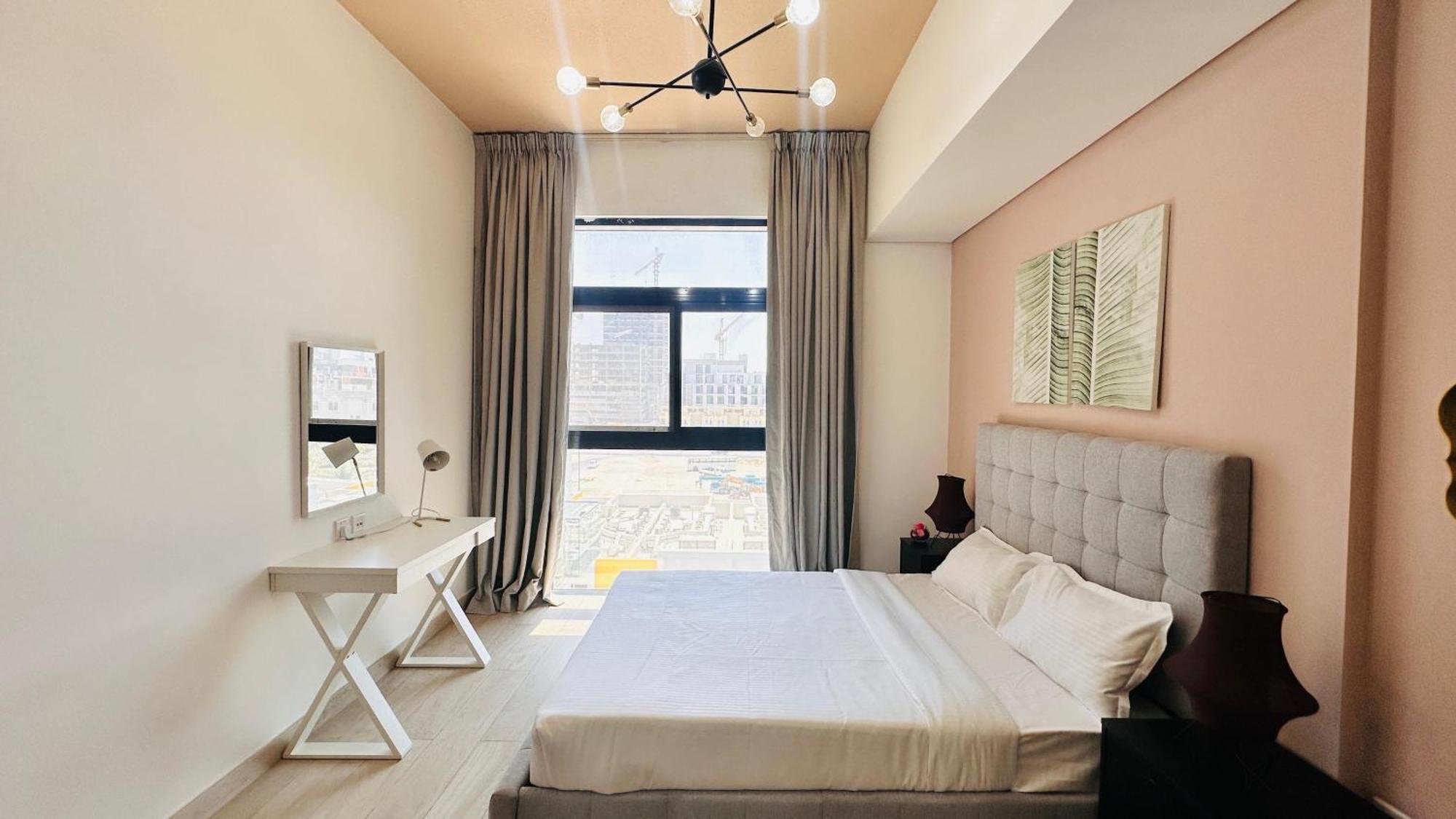 Oyo 1366 Standard One Bedroom Jvc *